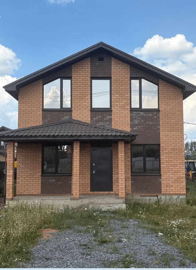 Дом 156 кв.м. на 7.48 сотках